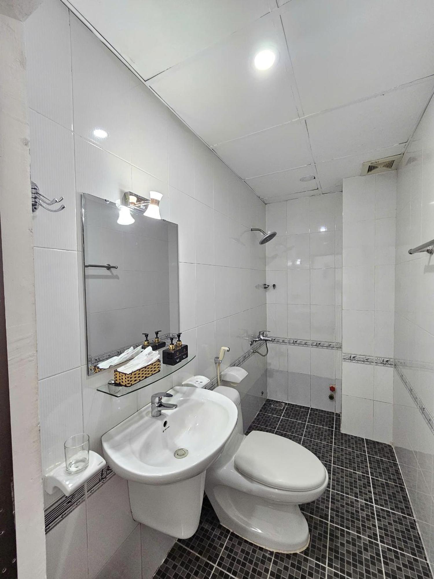 Hao Tin Hotel Ben Thanh - City Central Ho Şi Min Dış mekan fotoğraf